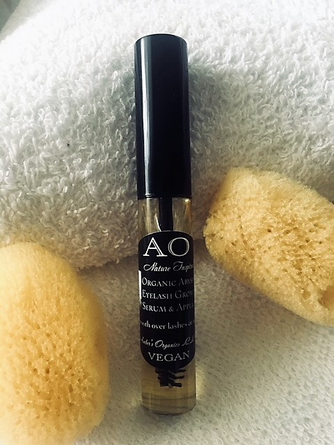 Nature Inspired Organic Abyssinian + Nutrient Oils Eyelash Growth Serum + Applicator. 