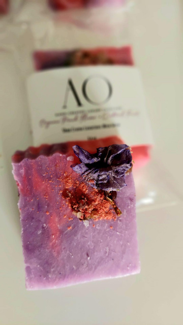 New! Organic Pink Peach Luxurious Colour Me Gorgeous Bar
